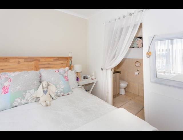 2 BEDROOM PROPERTY TO RENT IN RUIMSIG